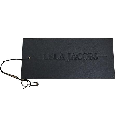 Custom 450g Embossed Black Swing Tags With Safety Pin