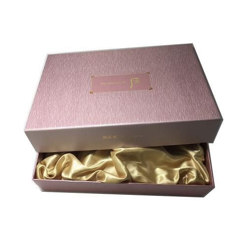 Custom Luxury Cosmetic Boxes